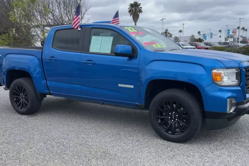 2022 Gmc Canyon Elevation photo 1