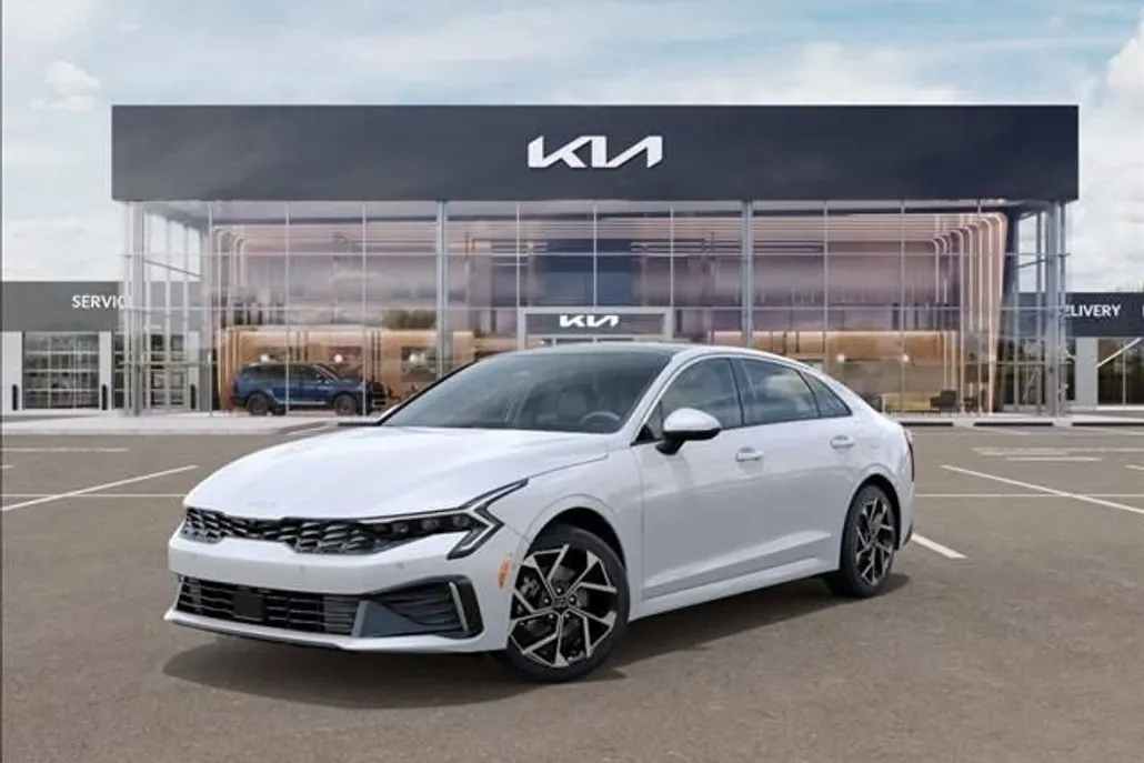 2025 Kia K5 EX photo 1