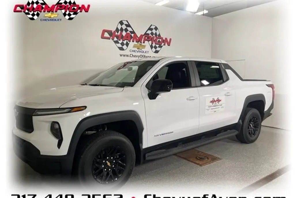 2024 Chevrolet Silverado EV Work Truck photo 1