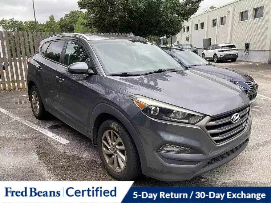 2016 Hyundai Tucson SE photo 1