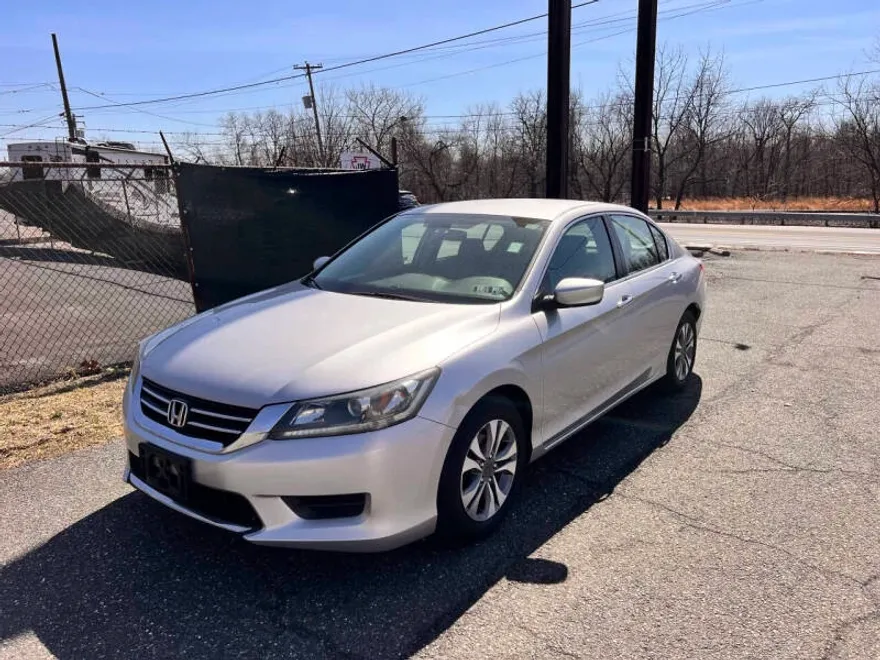 2014 Honda Accord LX photo 1
