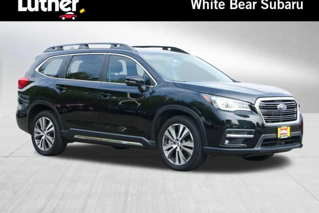 2022 Subaru Ascent Limited photo 1