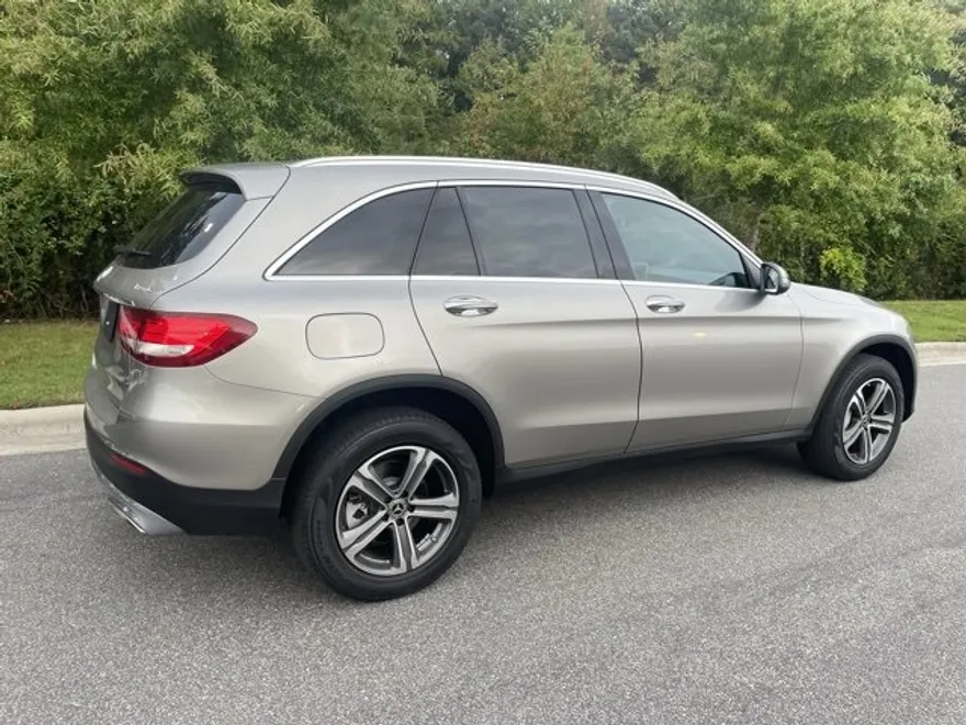 2019 Mercedes Benz GLC 300 4MATIC photo 1