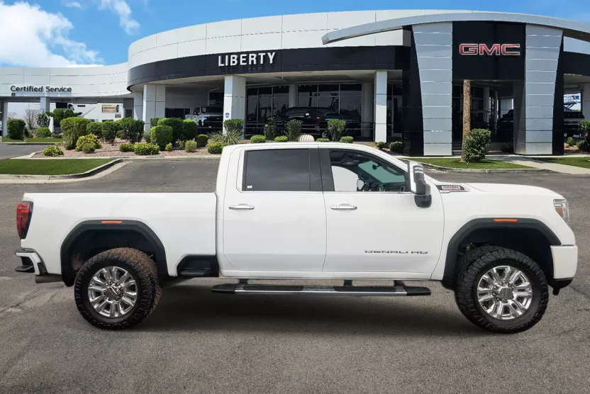2020 Gmc Sierra 2500 HD Denali photo 1