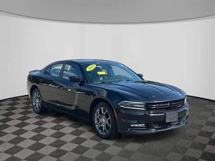 2017 Dodge Charger SXT photo 1