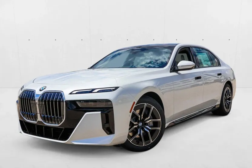 2025 Bmw 760i xDrive photo 1