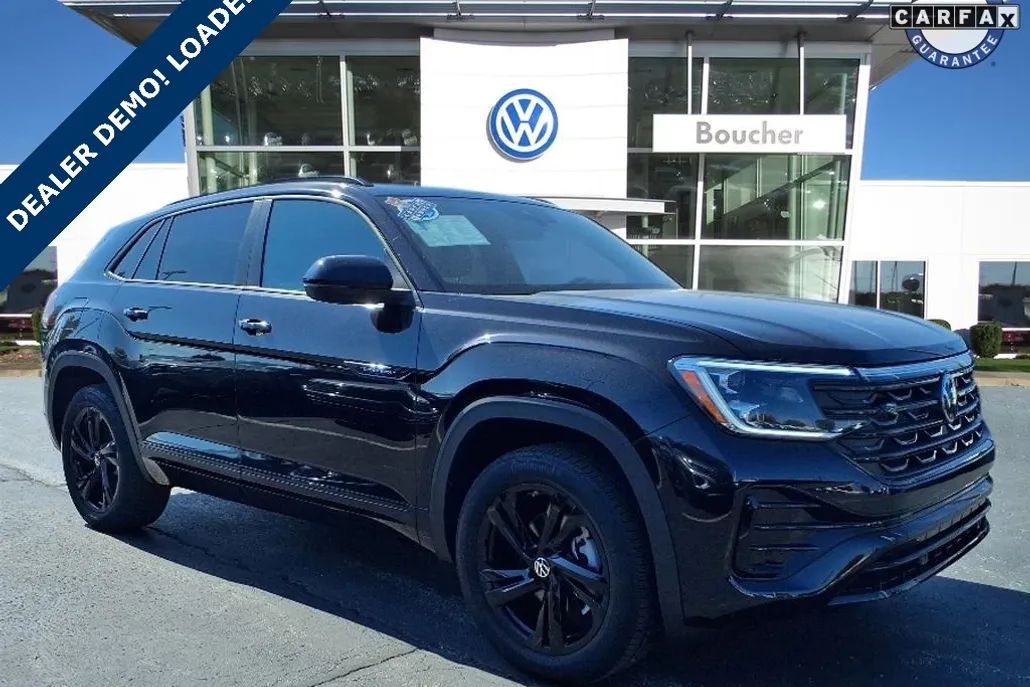 2025 Volkswagen Atlas Cross Sport SEL R-Line photo 1