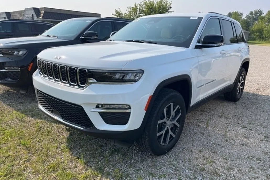 2025 Jeep Grand Cherokee Limited photo 1