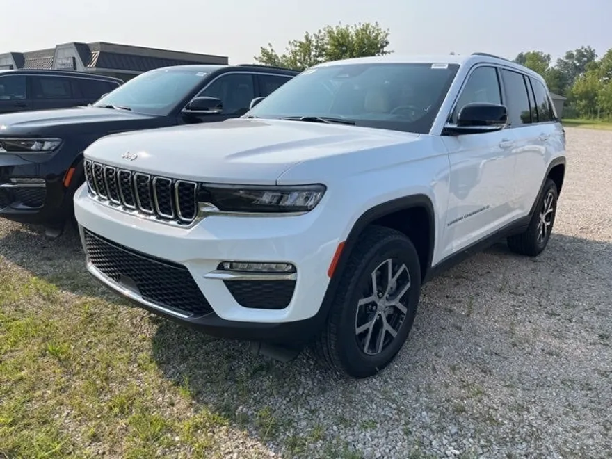 2025 Jeep Grand Cherokee Limited photo 1