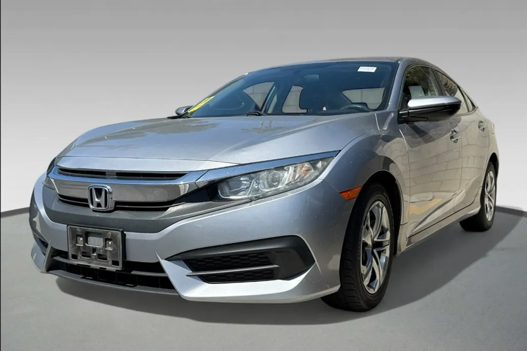2018 Honda Civic LX photo 1