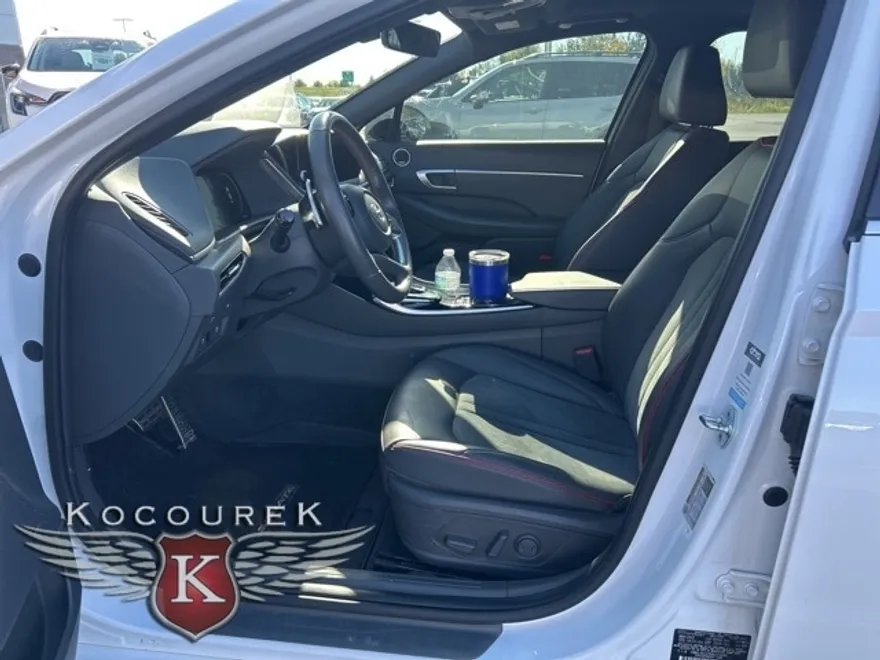 2022 Hyundai Sonata SEL Plus photo 1