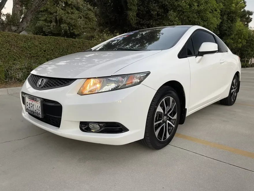 2013 Honda Civic EX-L photo 1