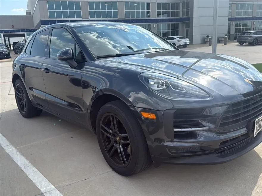 2021 Porsche Macan S photo 1