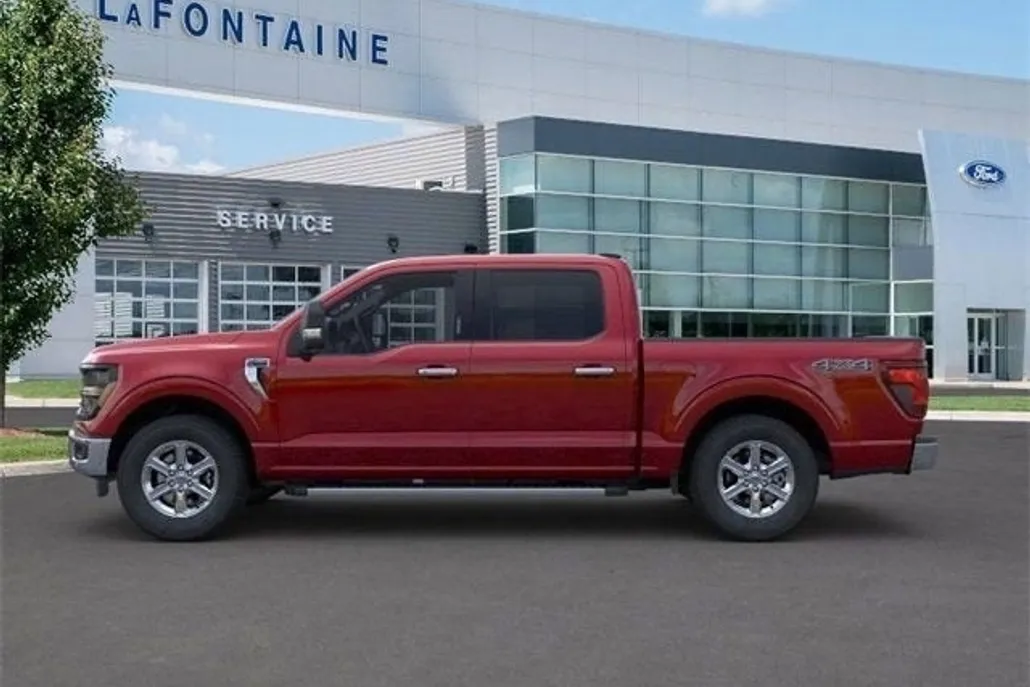 2024 Ford F-150 XLT photo 1