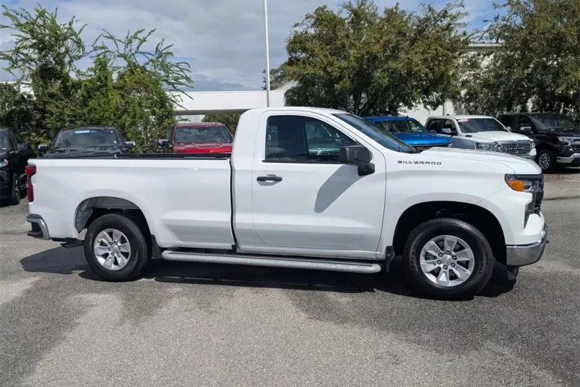 2024 Chevrolet Silverado 1500 Work Truck photo 1