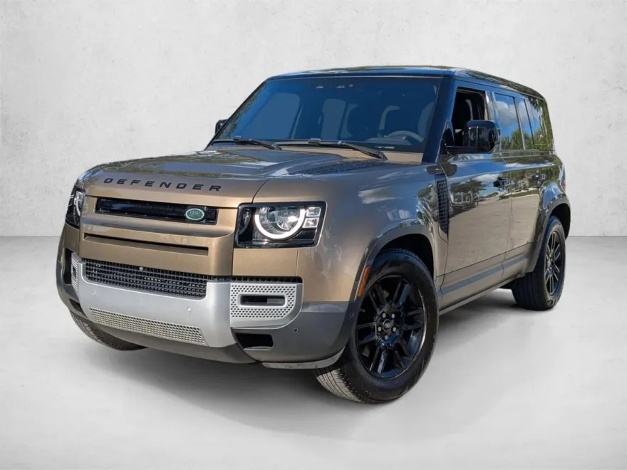 2021 Land Rover Defender Standard photo 1