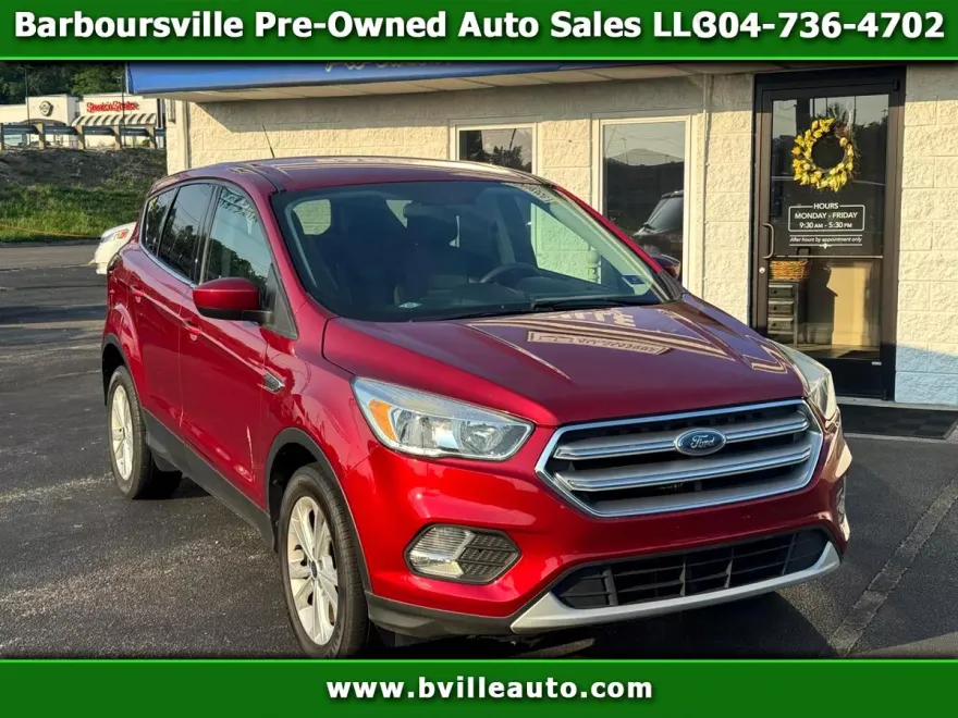 2017 Ford Escape SE photo 1