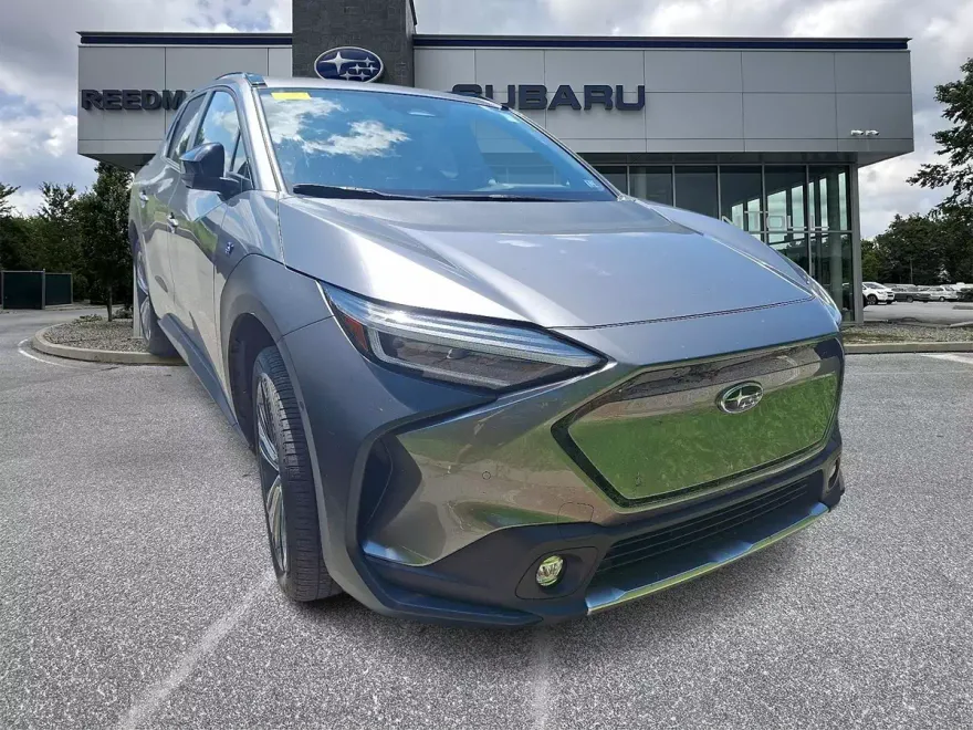 2023 Subaru Solterra Limited photo 1