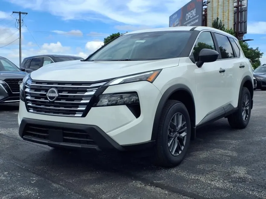 2025 Nissan Rogue S photo 1
