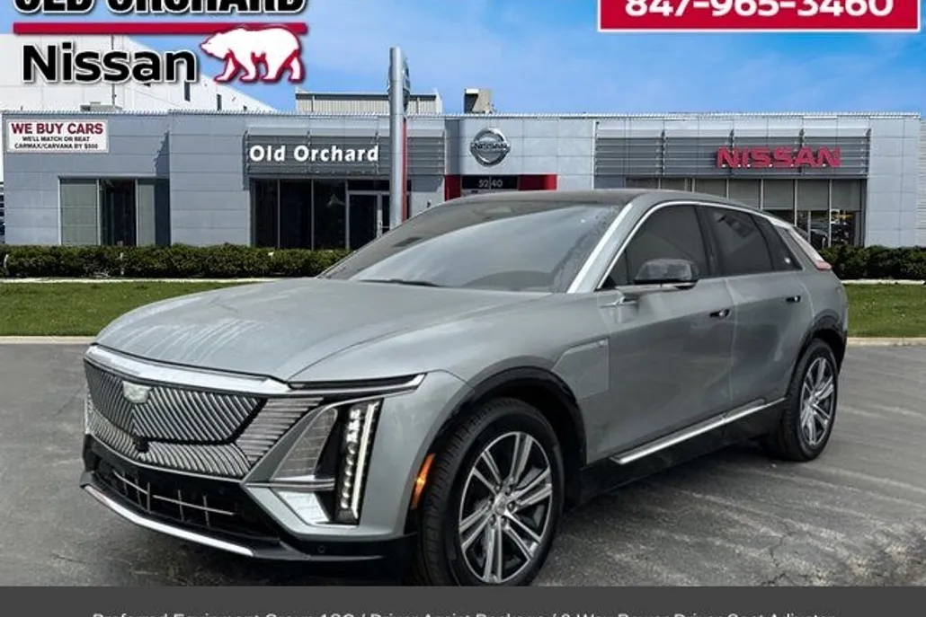 2024 Cadillac Lyriq Luxury photo 1