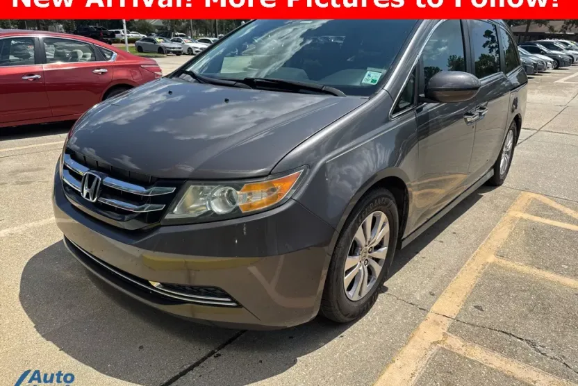 2014 Honda Odyssey EX photo 1