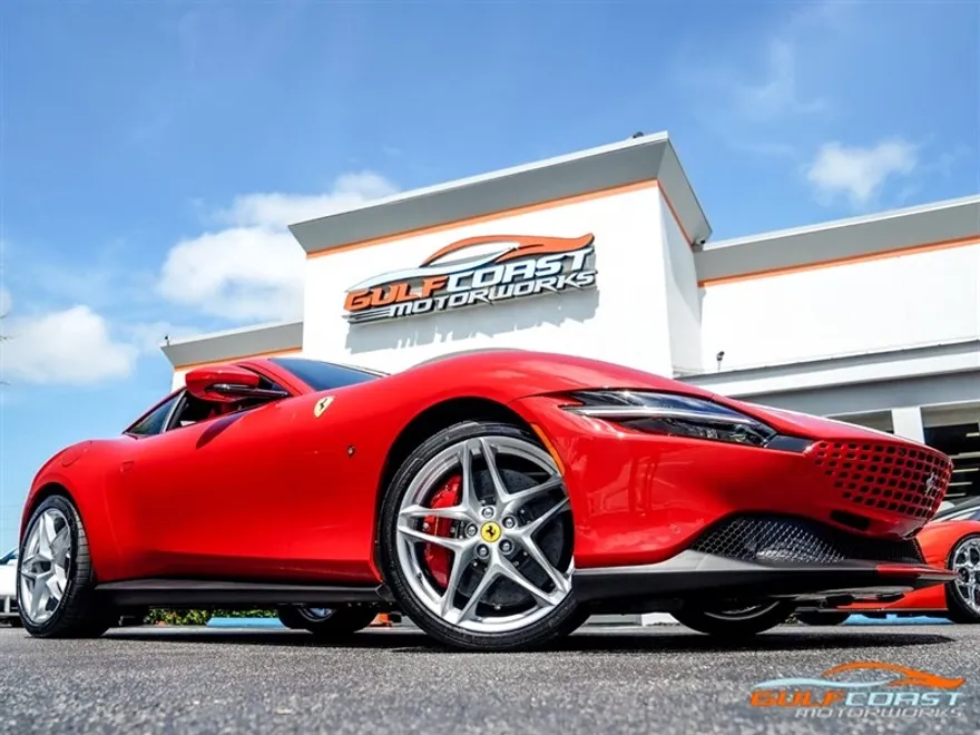 2023 Ferrari Roma photo 1