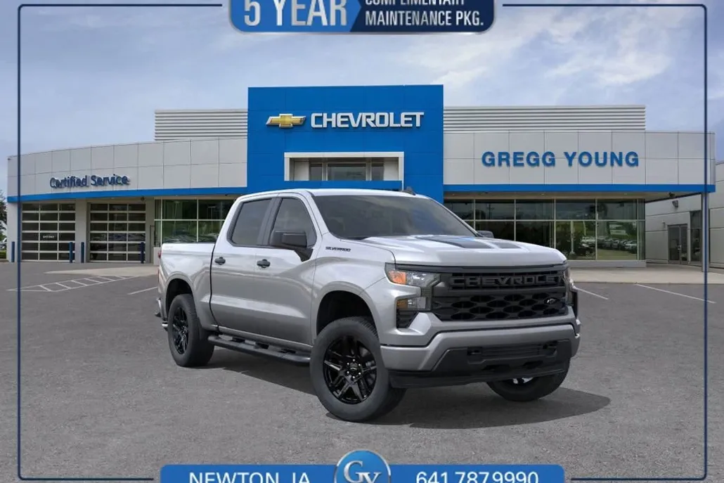 2025 Chevrolet Silverado 1500 Custom photo 1
