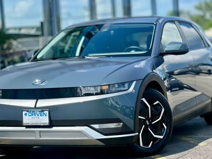 2022 Hyundai Ioniq 5 SE photo 1