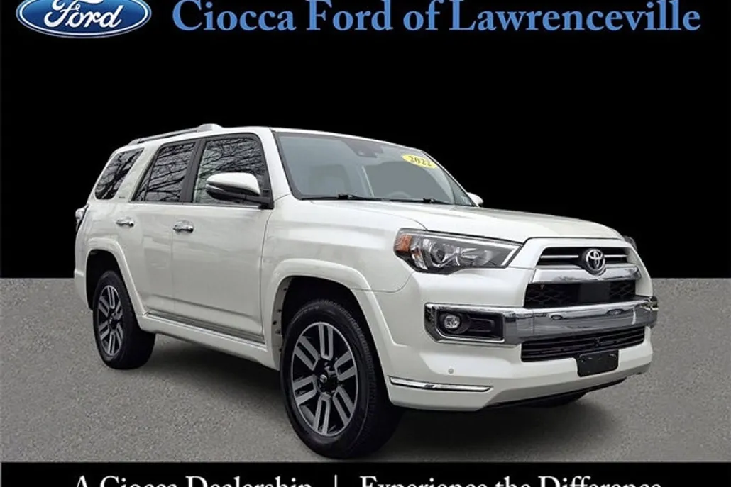 2022 Toyota 4Runner Limited photo 1