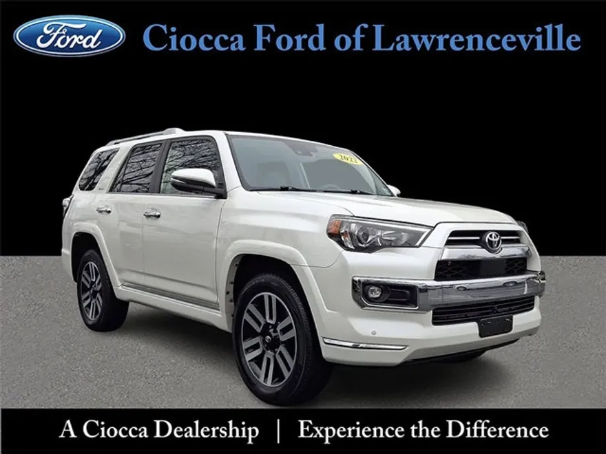 2022 Toyota 4Runner Limited photo 1
