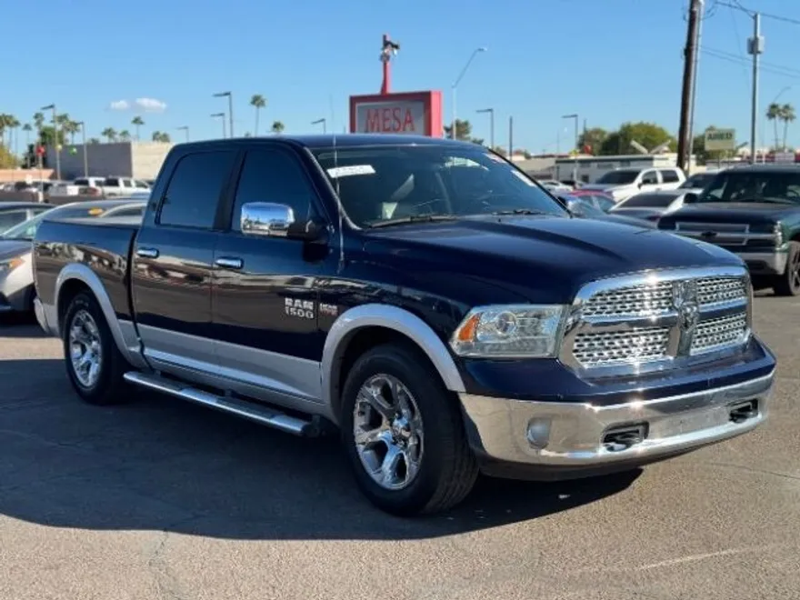2015 Ram 1500 Laramie photo 1