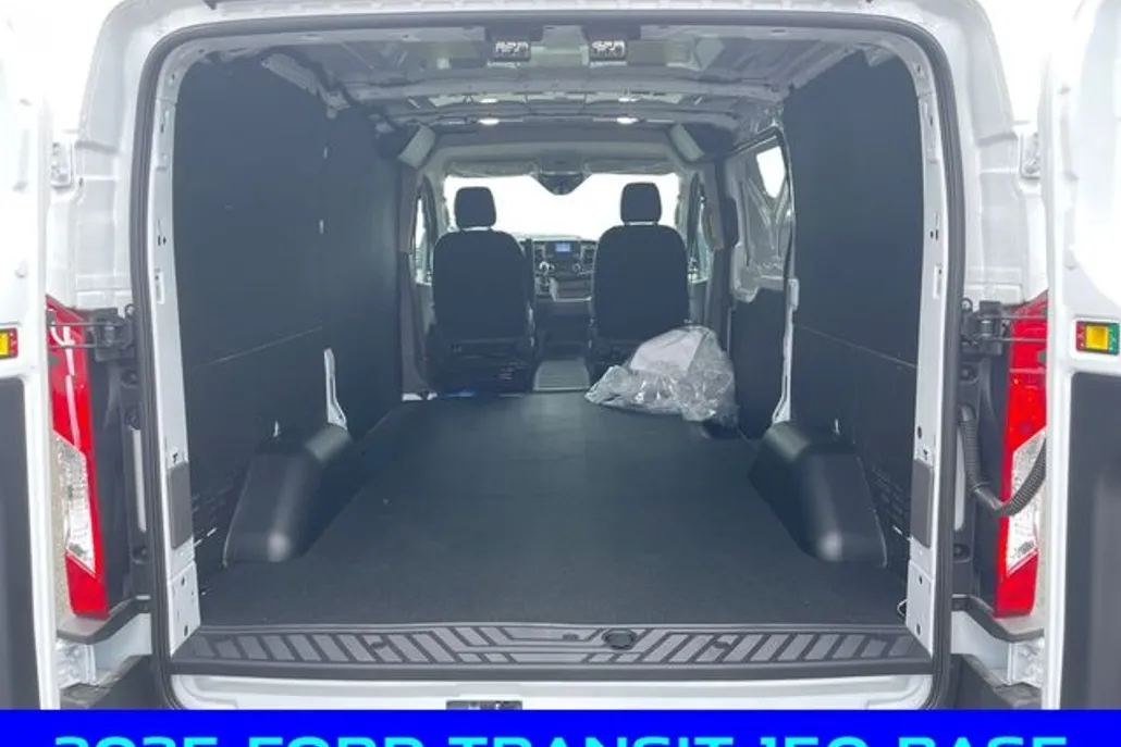 2025 Ford Transit Cargo Van photo 1