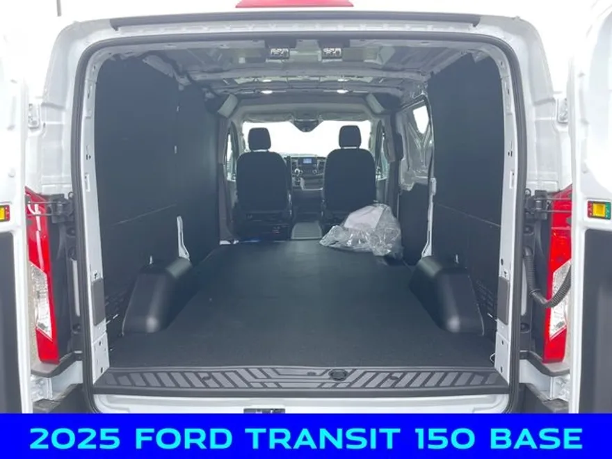 2025 Ford Transit Cargo Van photo 1