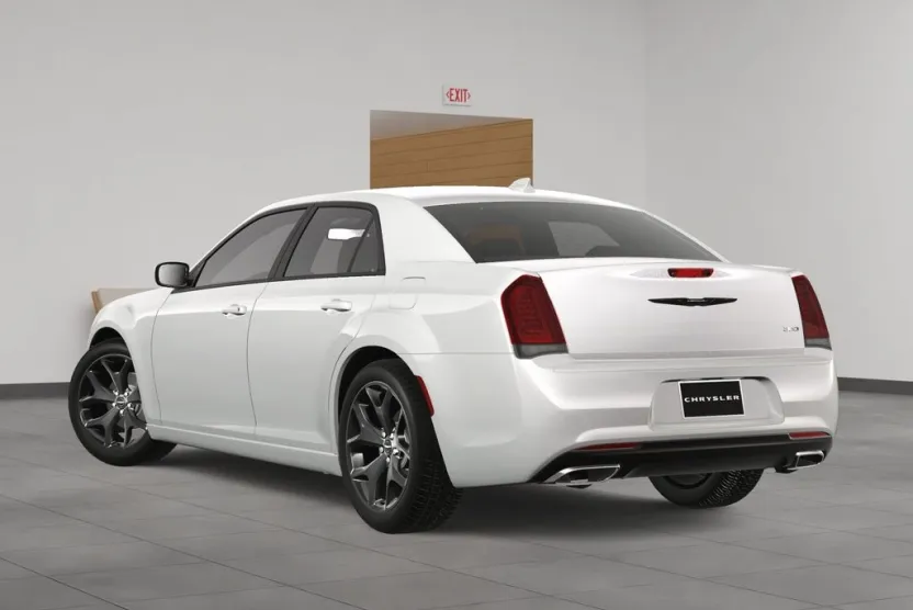 2023 Chrysler 300 Touring photo 1