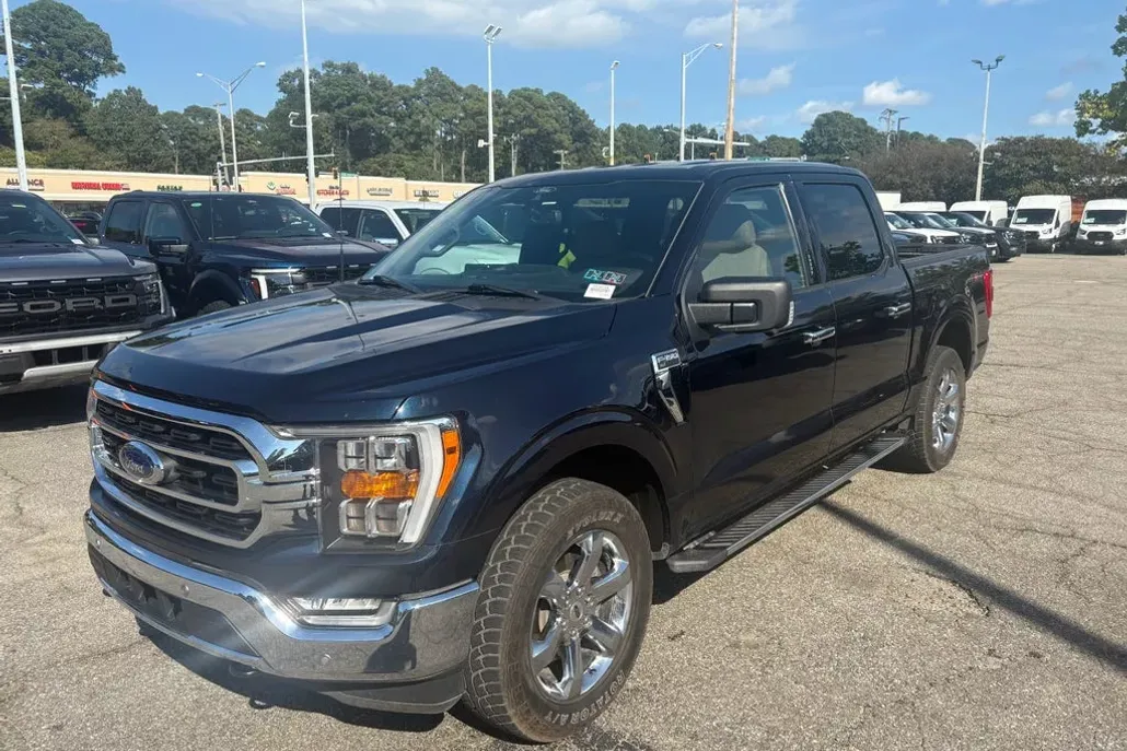 2022 Ford F-150 XLT photo 1