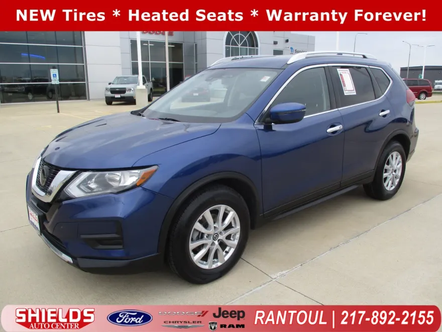 2020 Nissan Rogue SV photo 1