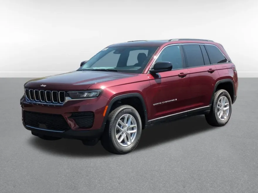 2025 Jeep Grand Cherokee Laredo X photo 1