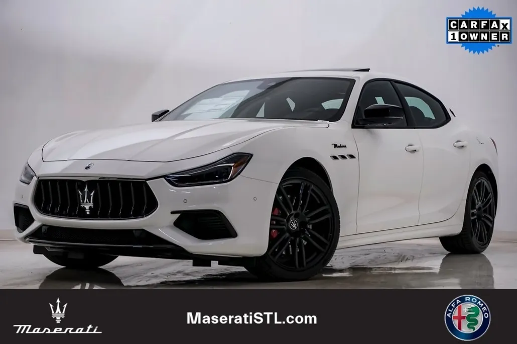 2024 Maserati Ghibli Modena Q4 photo 1