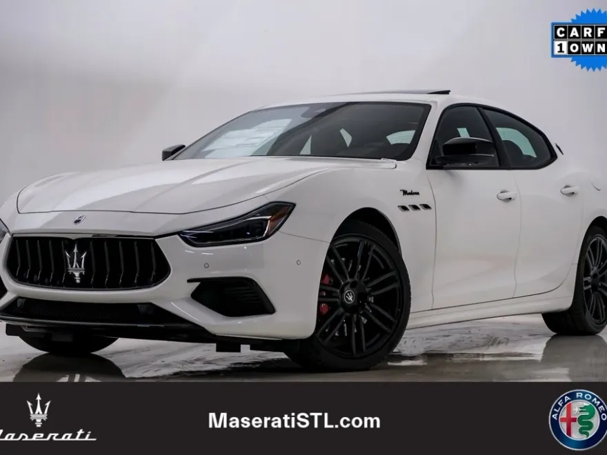 2024 Maserati Ghibli Modena Q4 photo 1
