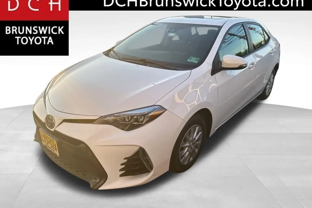 2018 Toyota Corolla XLE XSE photo 1