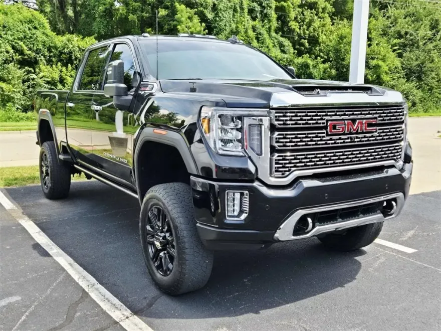 2022 Gmc Sierra 2500 HD Denali photo 1