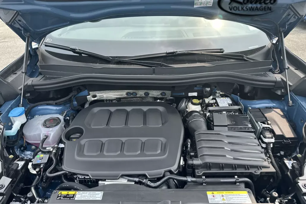 2025 Volkswagen Tiguan SE R-Line Black photo 1
