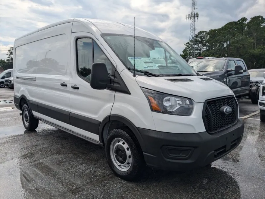 2025 Ford Transit photo 1