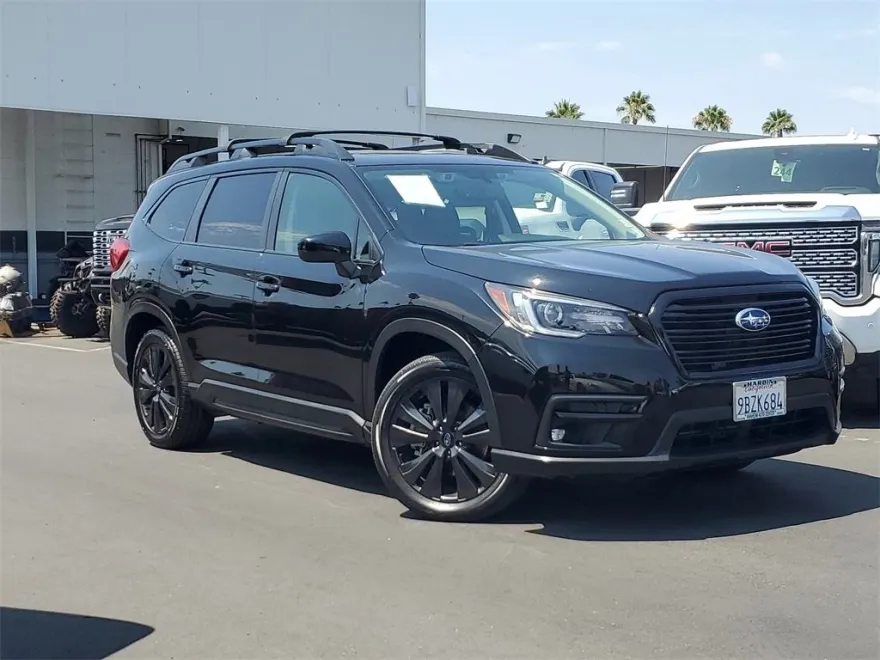 2022 Subaru Ascent Onyx Edition photo 1