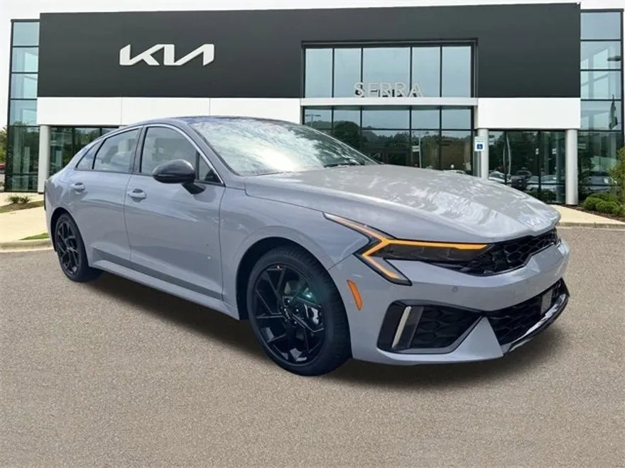 2026 Kia K5 GT-Line photo 1