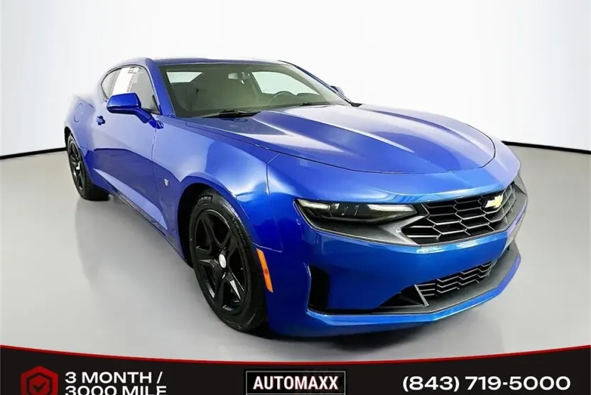 2021 Chevrolet Camaro 1LT photo 1