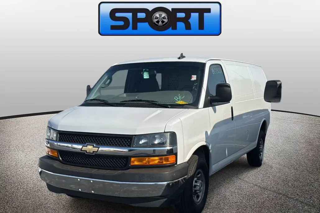 2023 Chevrolet Express Cargo 2500 photo 1