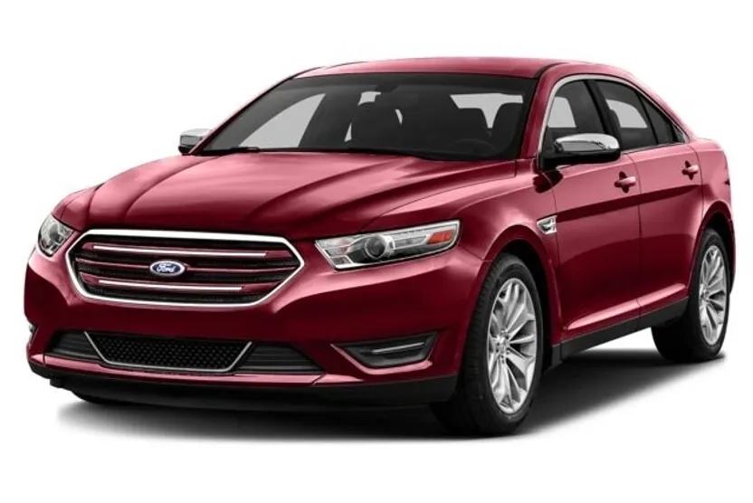 2017 Ford Taurus SEL photo 1
