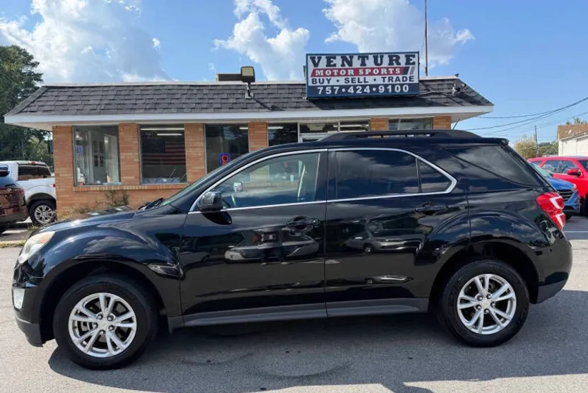 2016 Chevrolet Equinox LT photo 1