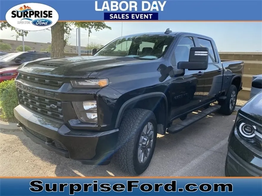 2023 Chevrolet Silverado 2500HD Custom photo 1